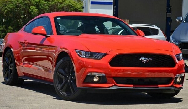 Mustang Fastback  EcoBoost Auto