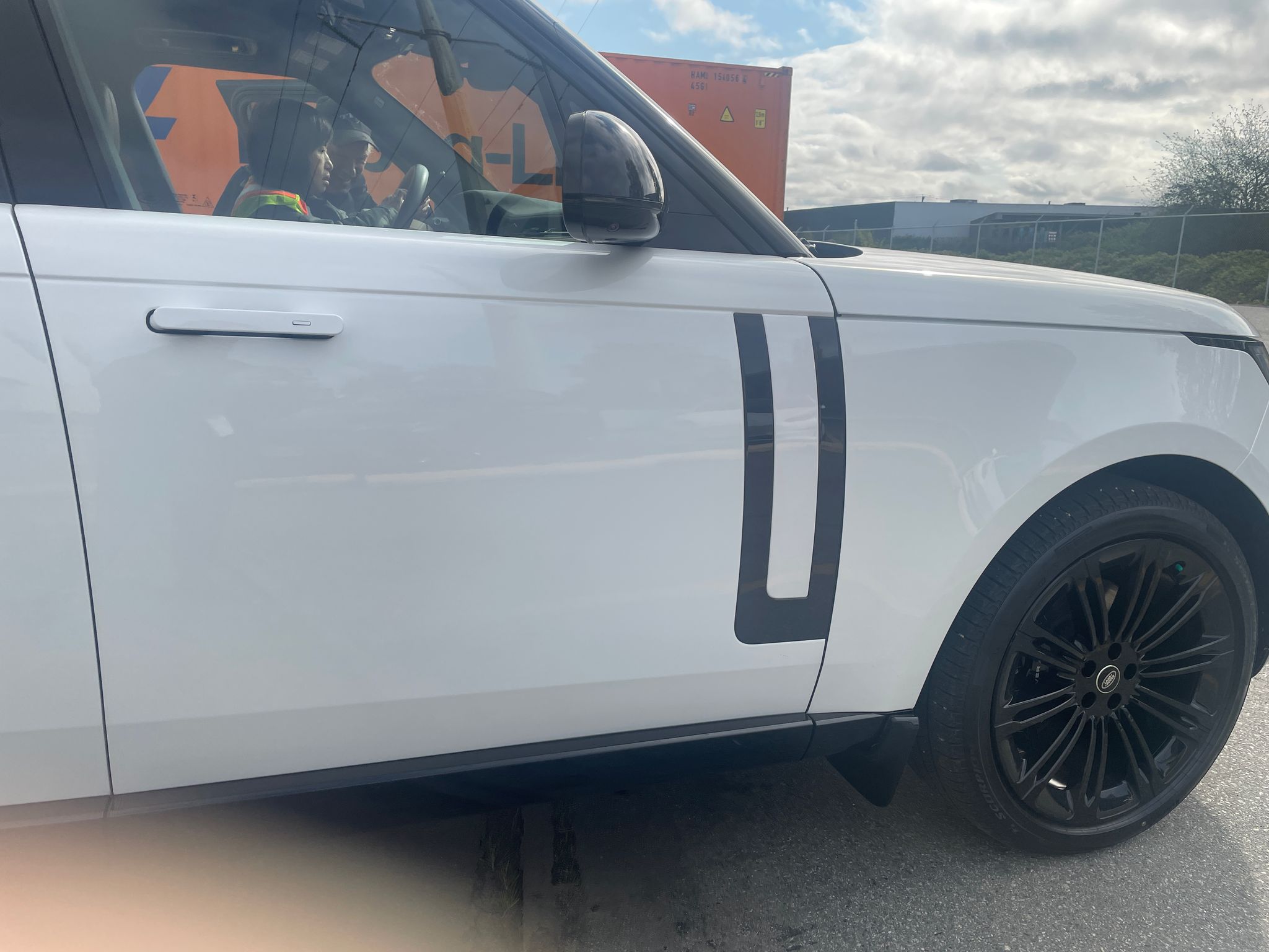 Range Rover  P400 SE SWB 2025 (15)