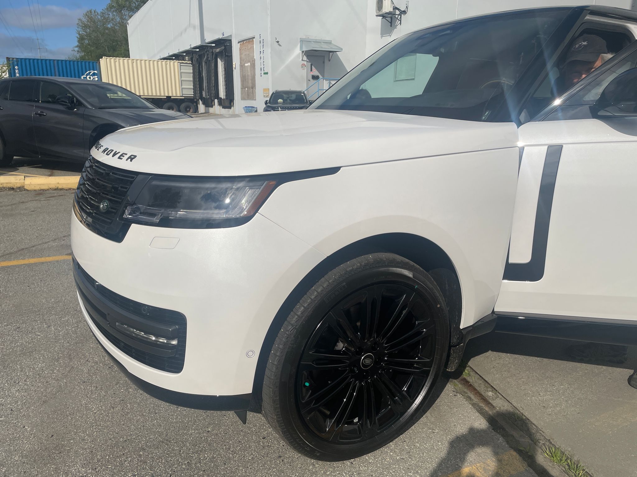 Range Rover  P400 SE SWB 2025 (16)