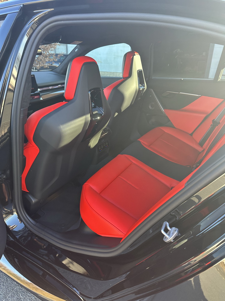 BMW M5 585Hp 2025 (9)