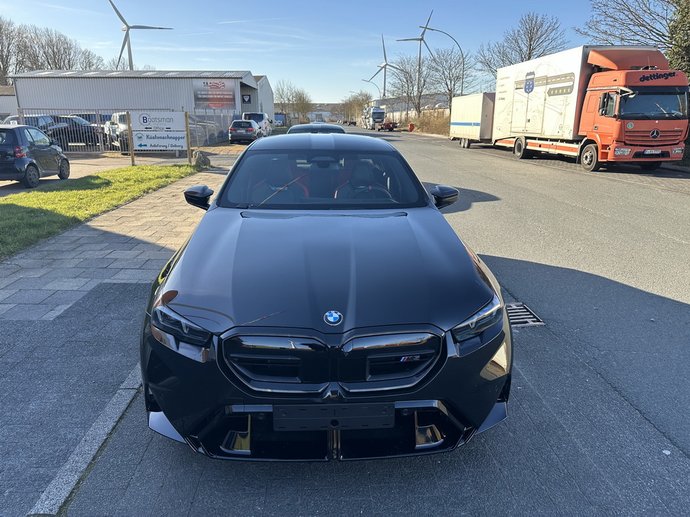 BMW M5 585Hp 2025 (12)