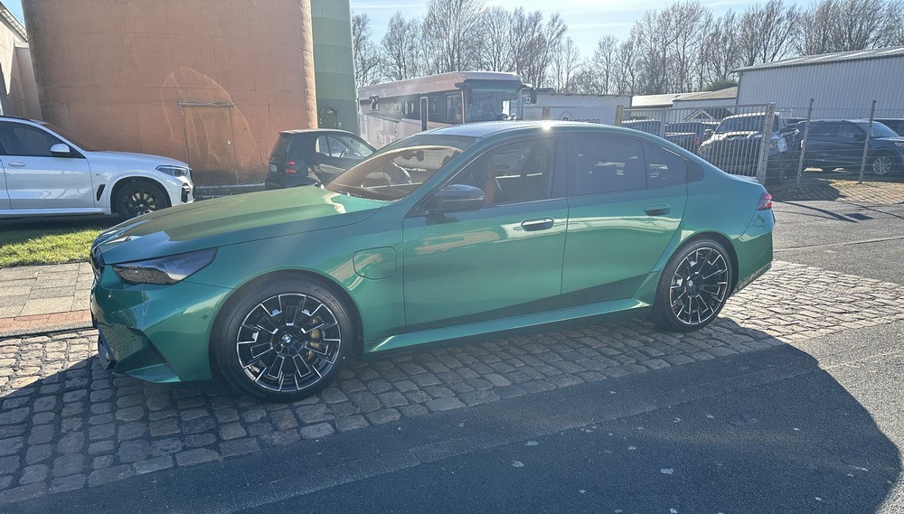 BMW M5 585Hp 2025 (11)