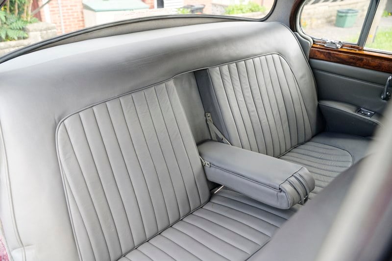 Jaguar Mk2 (8)