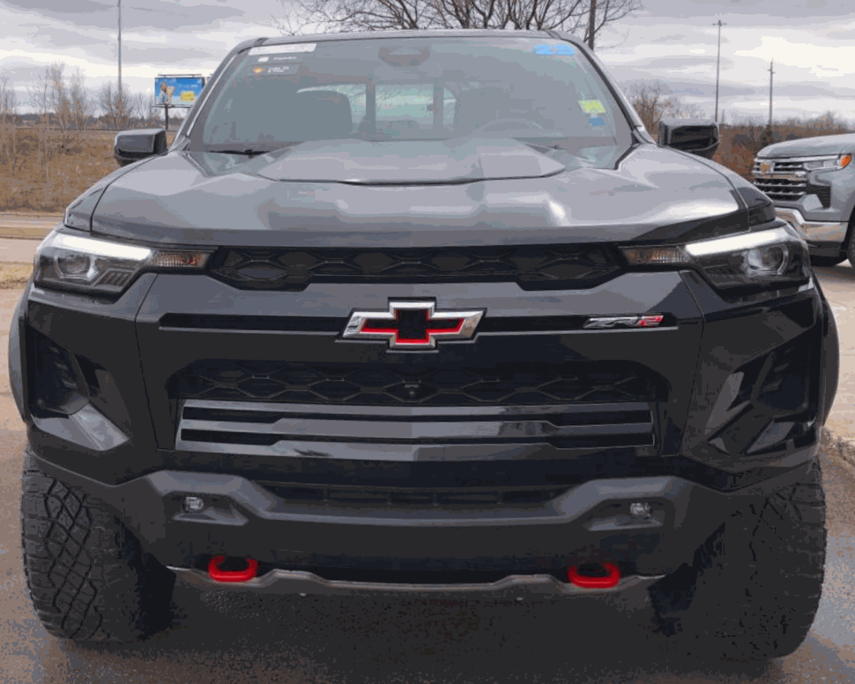 Chevrolet  Colorado ZR2 Midnight (9)
