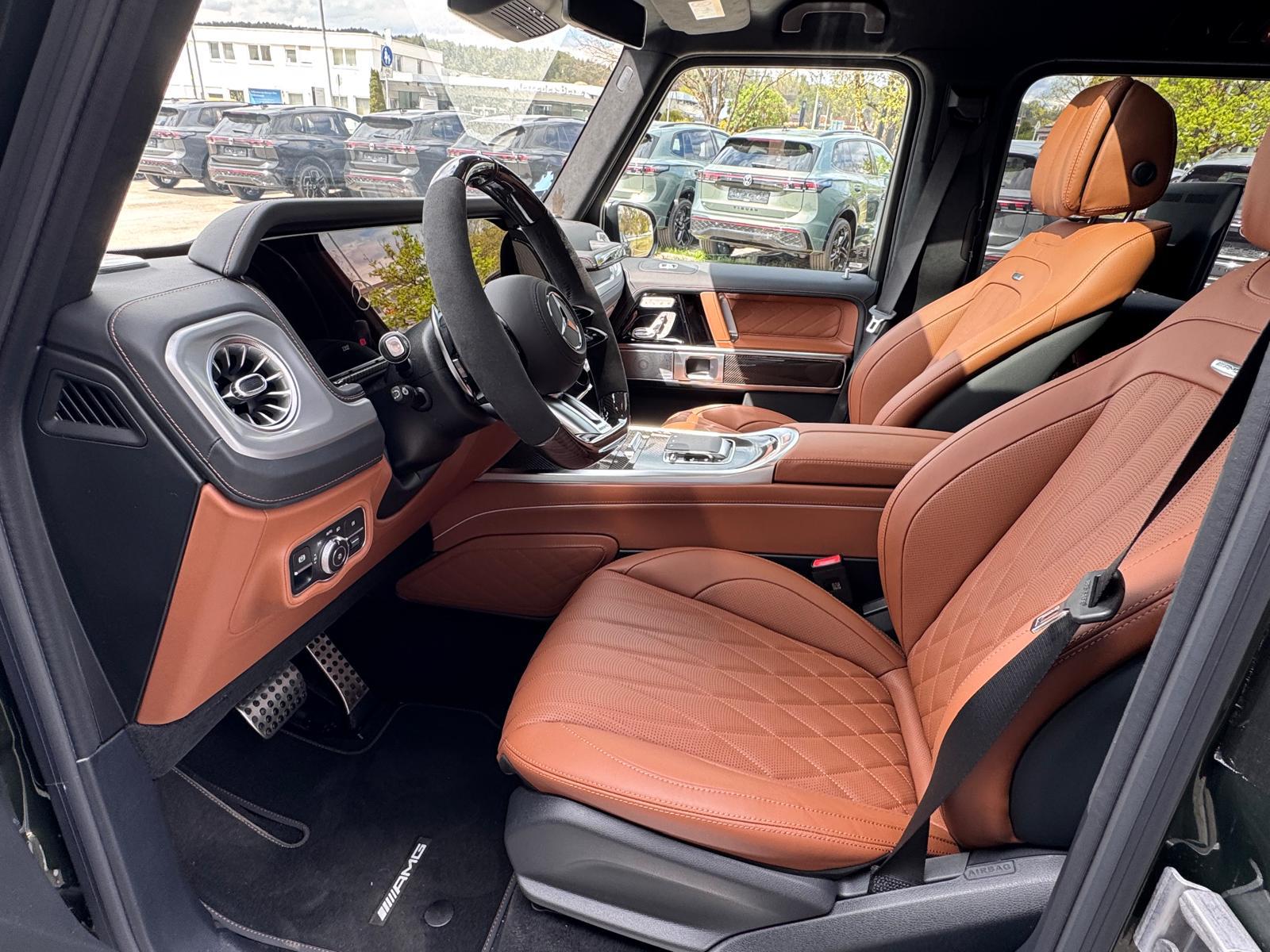 Mercedes Benz G63 AMG V8 Gasoline (11)