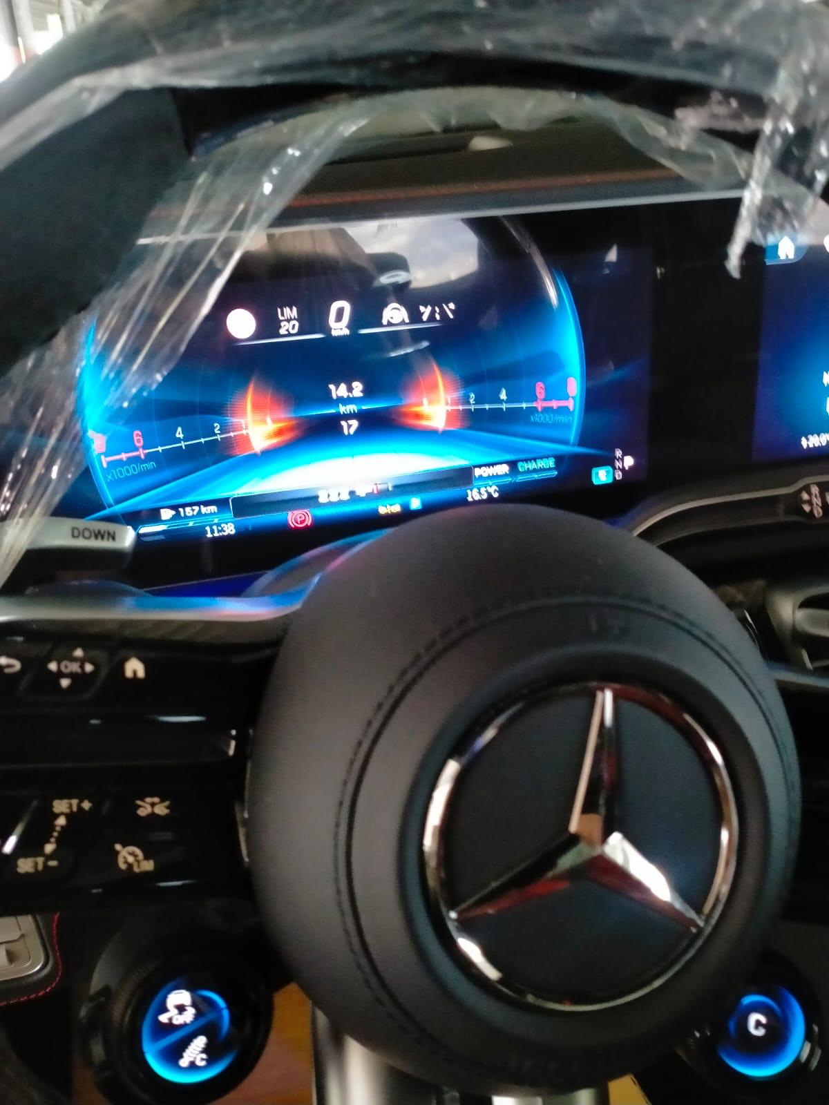 Mercedes Benz GLE 53 AMG 2024 (12)