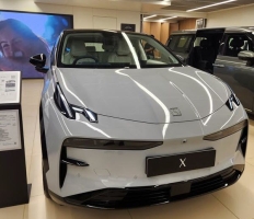 X | Fugo Cars